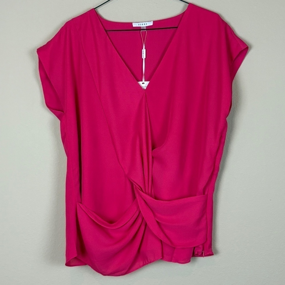 NWT Sioni Sleeveless Twisted Front Giant Hibiscus (Pink) Blouse; Size Large - Picture 1 of 9